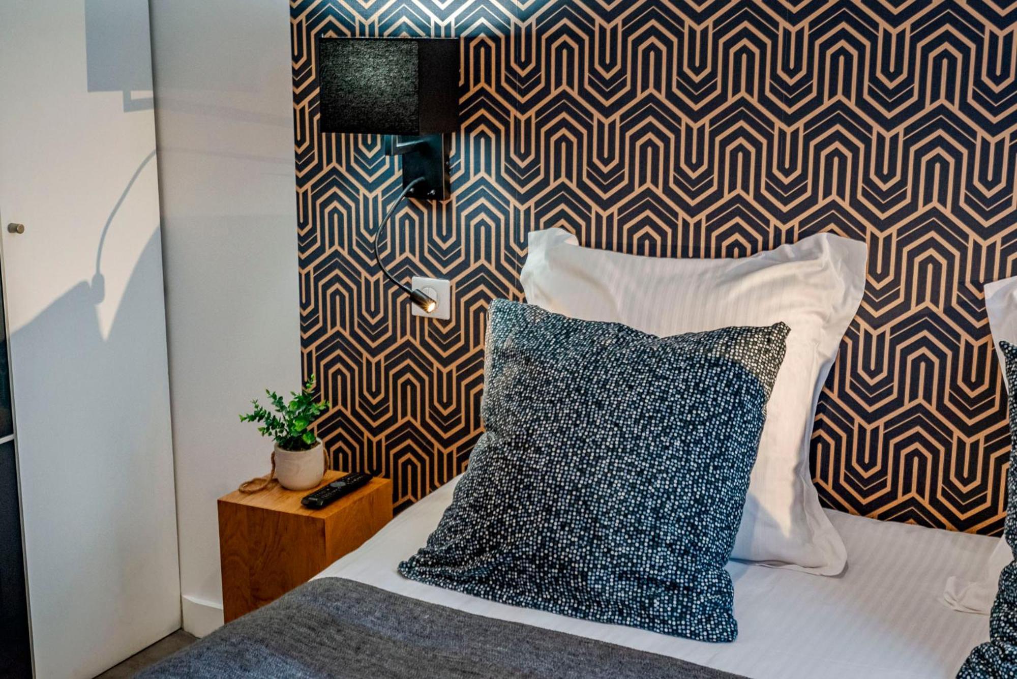 Luxury Family 2Br - Prime Location, Walk To Beach & Shopping, Sunny Balcony - Totolulu Cannes Hoche Eksteriør billede