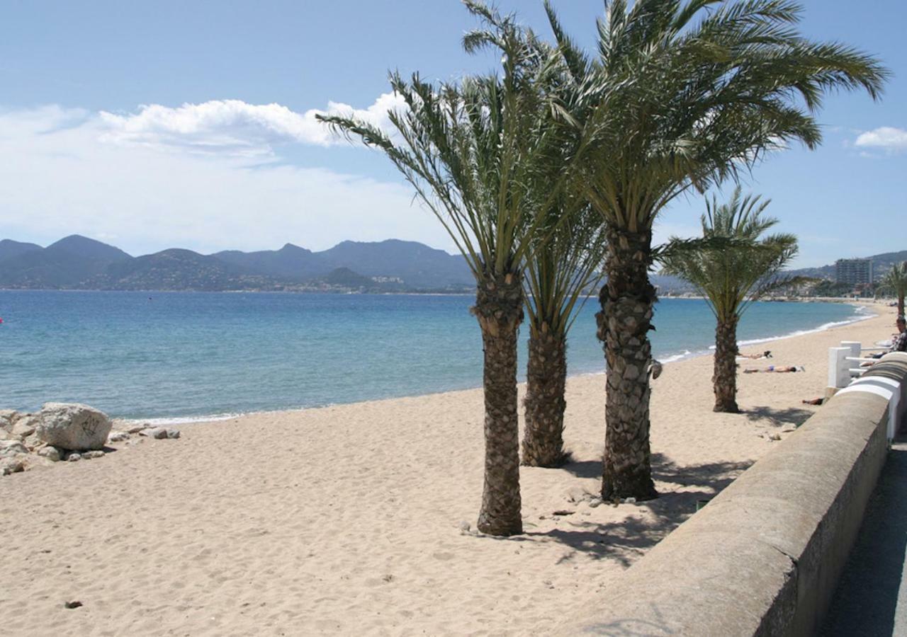 Luxury Family 2Br - Prime Location, Walk To Beach & Shopping, Sunny Balcony - Totolulu Cannes Hoche Eksteriør billede